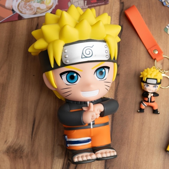NARUTO SHIPPUDEN LOT - Hat, Piggy Bank, Trivia Game, Key Chain, Metal Art, Cards - Picture 2 of 6